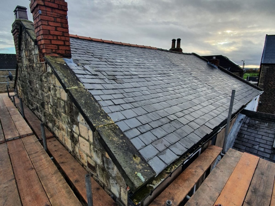 Pitched Roof Refurbishment->title 1