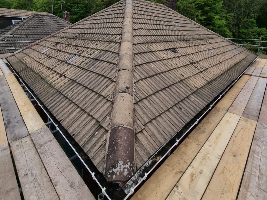 Full Roof Replacement, Sheffield, S18->title 1