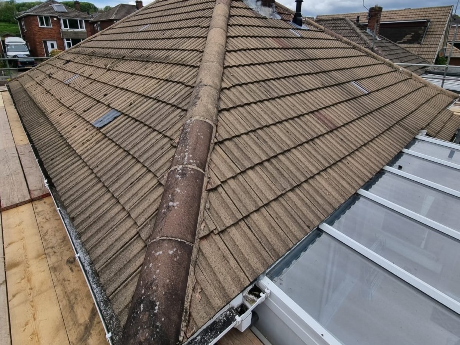 Full Roof Replacement, Sheffield, S18->title Before
